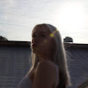 Meet your Posher, Sari